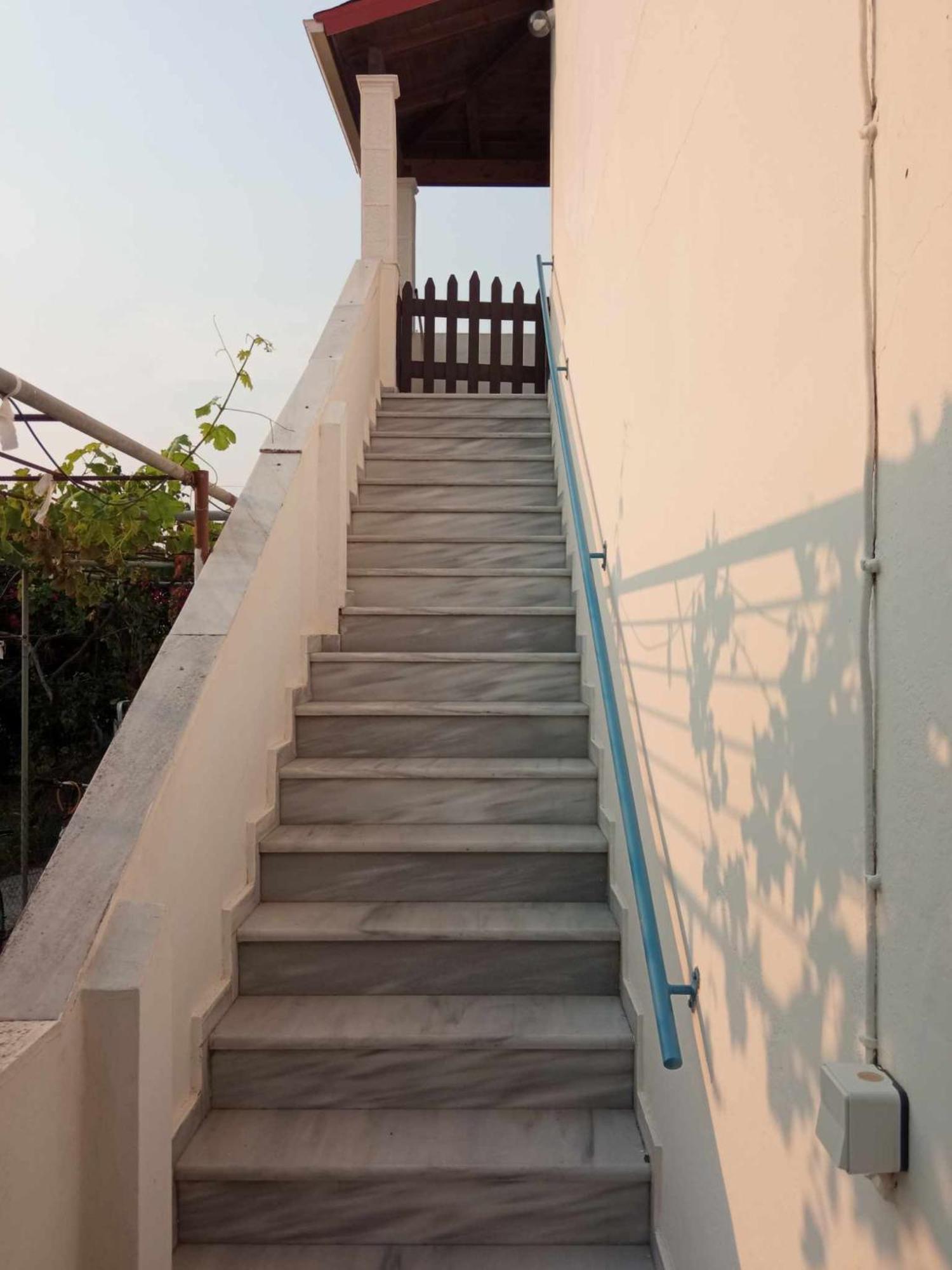 Eftichia Apartment Roda  Exterior foto